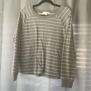 Brand: no comment NY.LA Size:Large Color: Grey with white strips